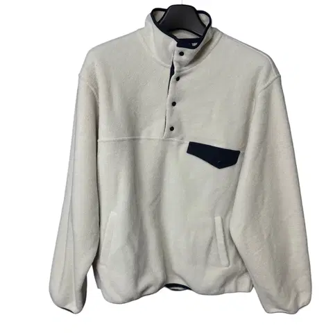 L 토피 아이보리 하프 후리스 티셔츠