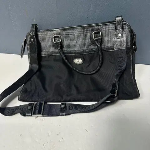 빈폴 로고 블랙 토트백 가방