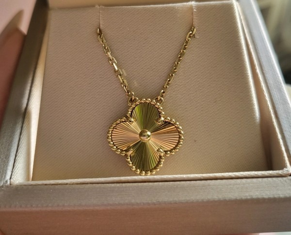 기요세 목걸이 18k