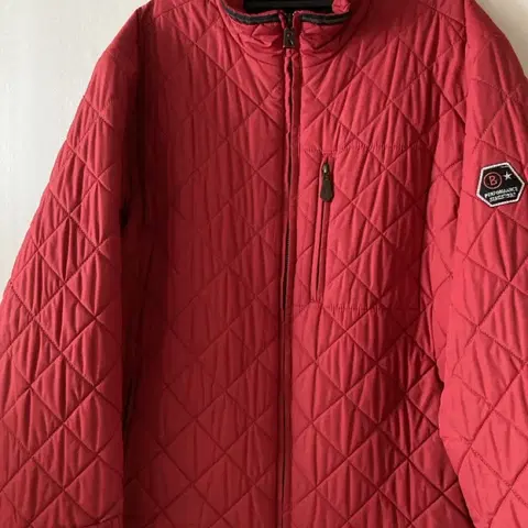 보그너 레드 다이아 퀄팅 패딩 자켓