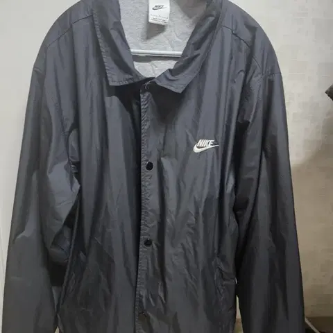 나이키 코치자켓 (L사이즈)