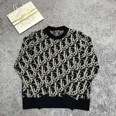 {클로젯}[L]디올 오블리크 자카드 니트