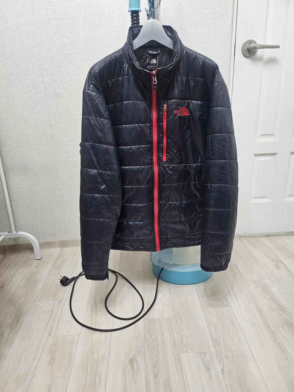 (100)L ☆초대장급☆ 노스페이스 [블랙] 경량패딩