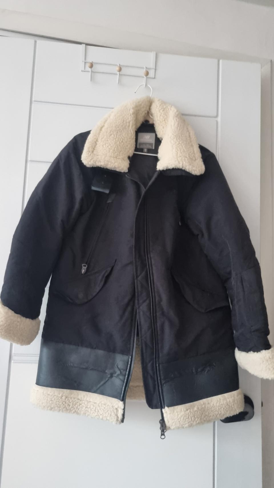 뉴발란스 뽀글이 무스탕 패딩S