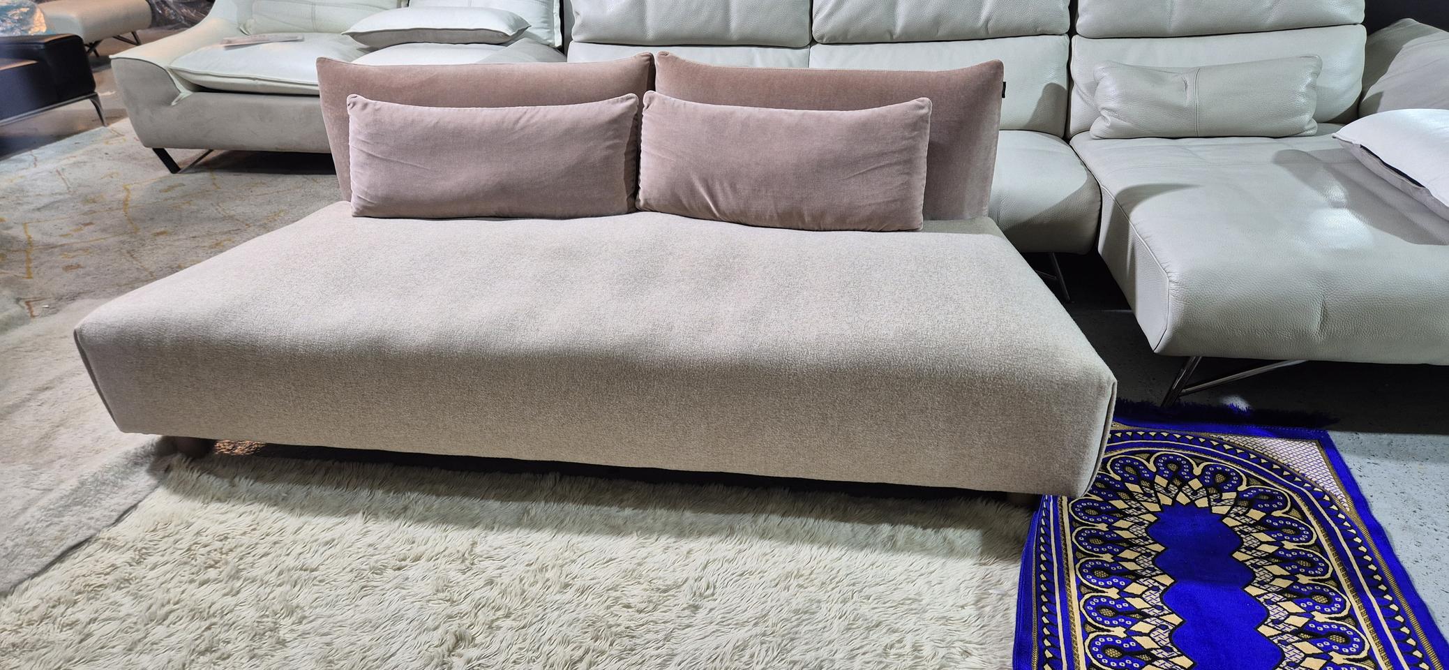 알로소 케렌시아 패브릭 2인 소파쇼파(부클레원단)서울경기(근거리)무료배송