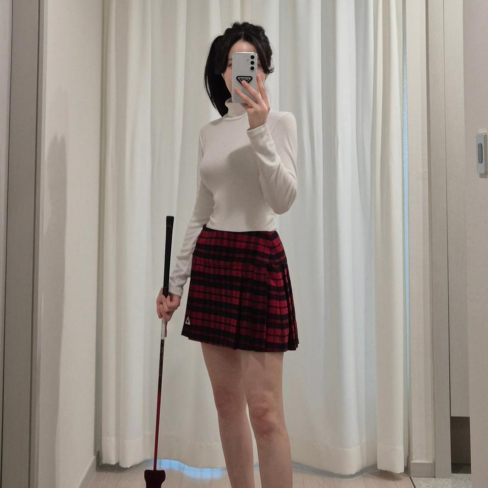 르꼬끄 골프 컬렉션- 타탄체크 예쁘니 A라인 레드 플리츠 스커트