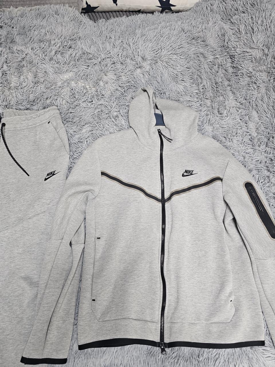 나이키 테크팩 세트 팝니다