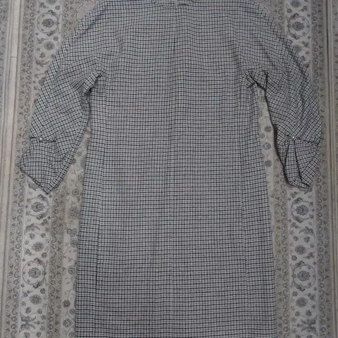 나이스 클랍 체크무늬 7부 소매 원피스(55까지)