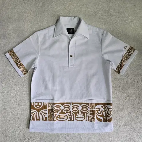 Iolani 오리지널 하와이안 반팔 티셔츠