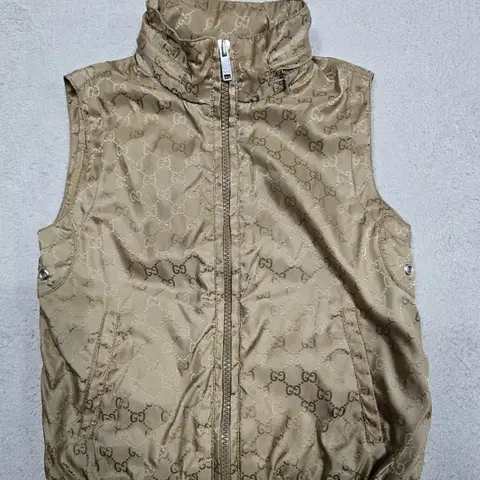 Gucci 매장판 구찌 키즈 GG로고 나일론 베스트 4세
