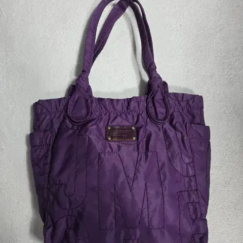 마크제이콥스 퍼플 퀼팅 나일론 토트백
