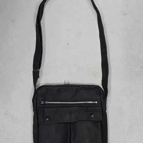 요시다포터 블랙 스모키 크로스백 숄더백