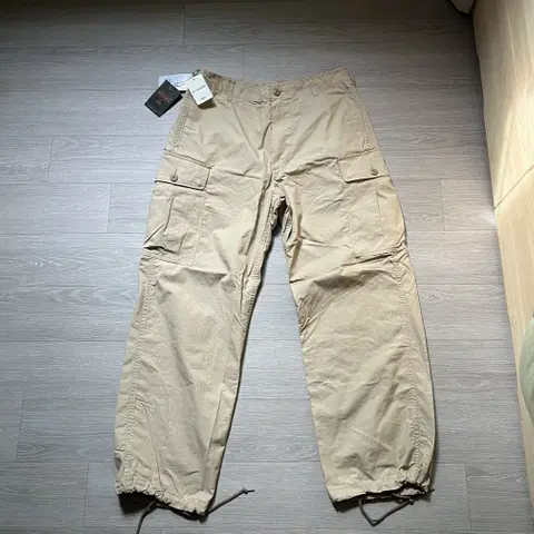 (새상품) 빔즈플러스 립스탑 카고 팬츠