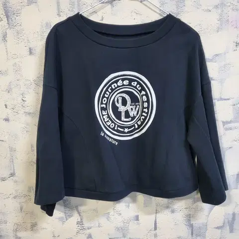 듀엘 여성 24ss 크롭 맨투맨 s