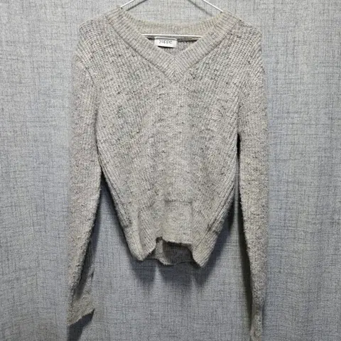 yuppe 여성 브이넥 캐시미어 함유 니트 free