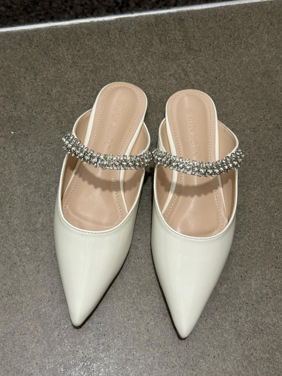 지미추st 크리스탈 스트랩 뮬 구두