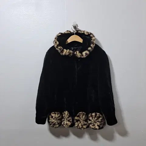 j d 여성 퍼 자켓