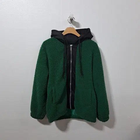 여성 뽀글이 점퍼 오버핏