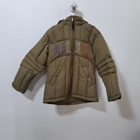 디젤 아동 패딩 점퍼 132cm