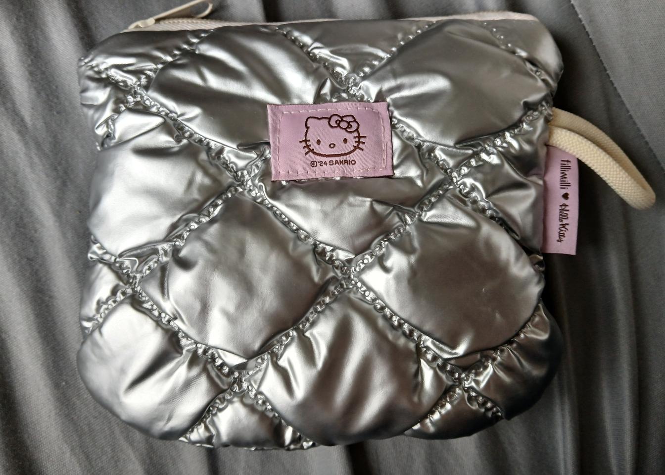 헬로키티 퀼팅 파우치 팝니다