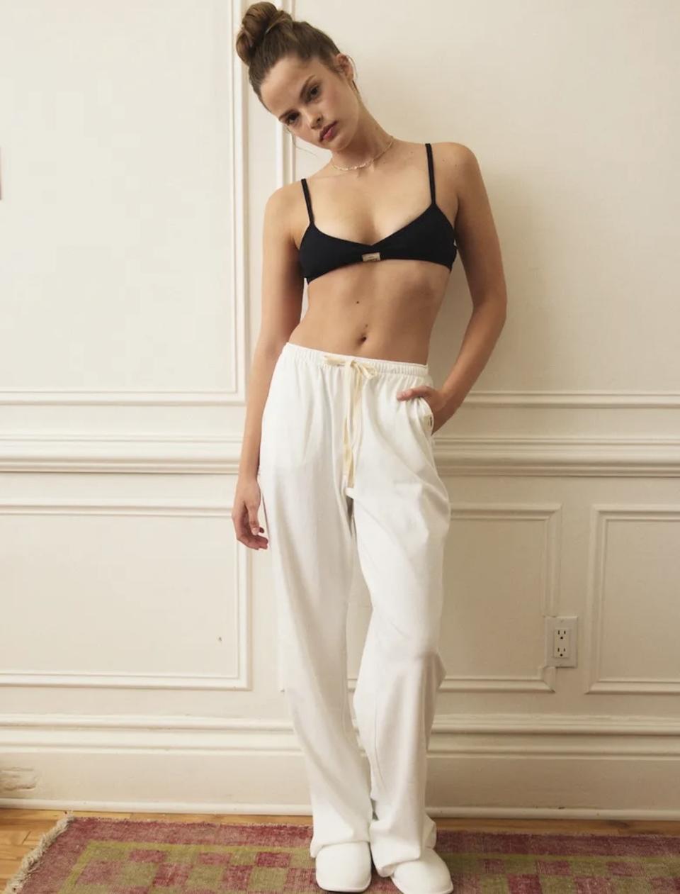 글로니 소프트팬츠 화이트m 새상품