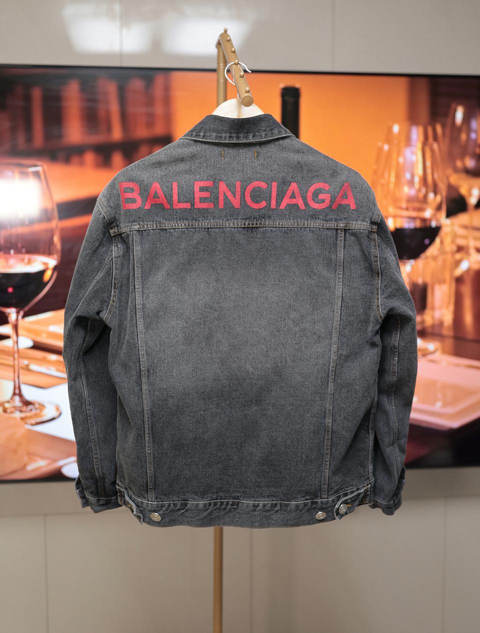 잔잔하게 멋나는 발렌시아가 청자켓M~L