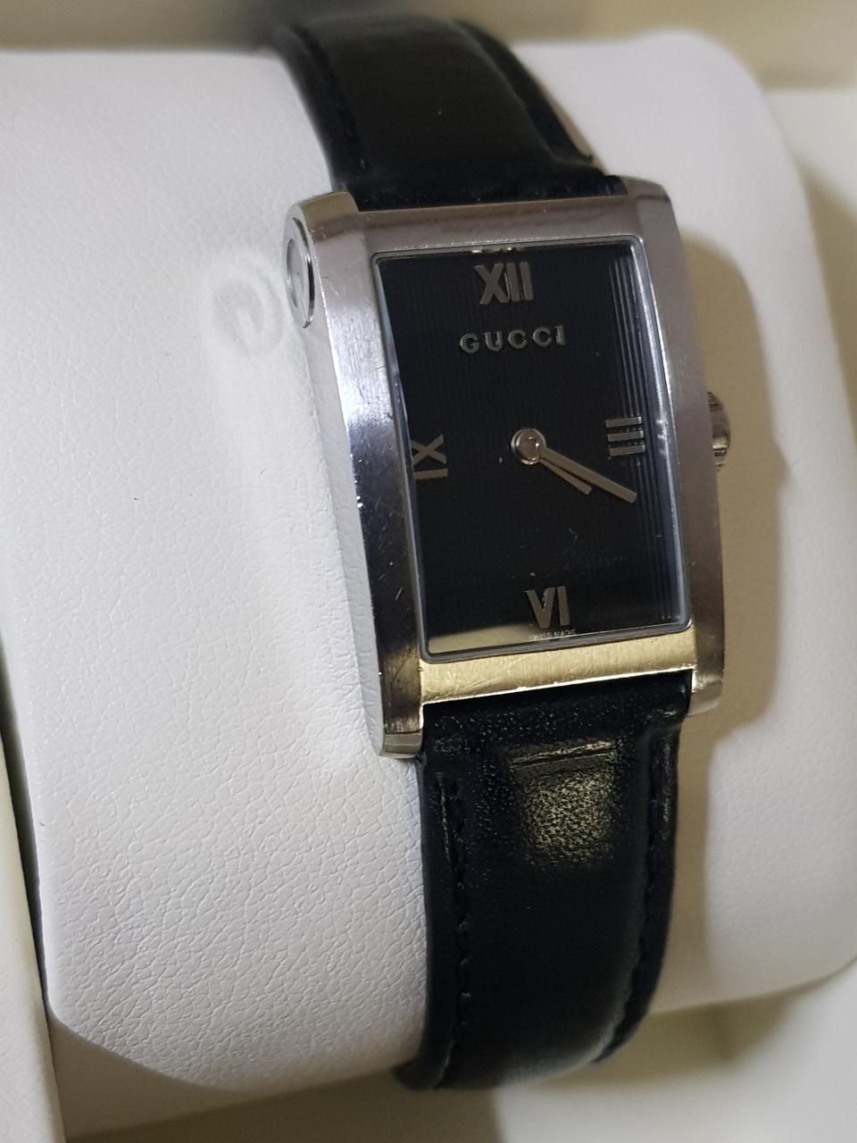 구찌 스퀘어 여성용 가죽밴드 시계