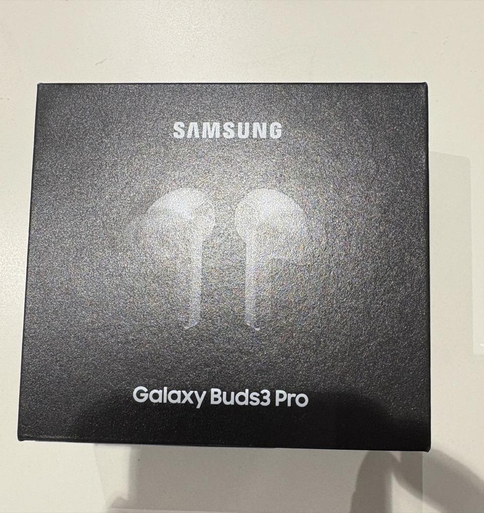 갤럭시 버즈 프로3 실버 미개봉 12만원