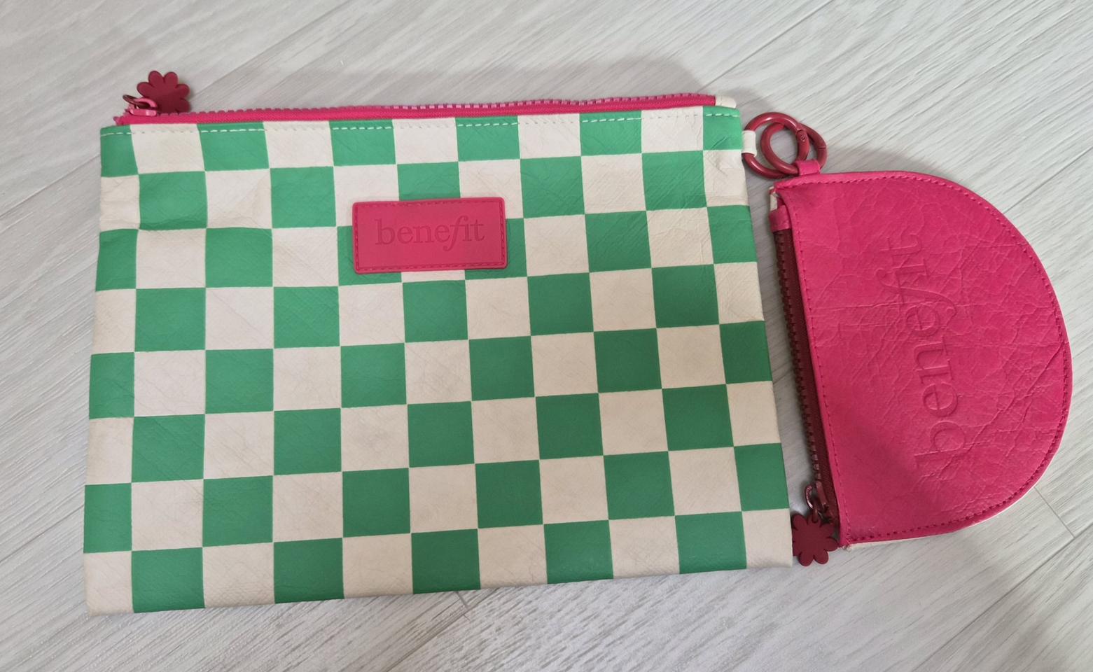베네피트 파우치(새상품)