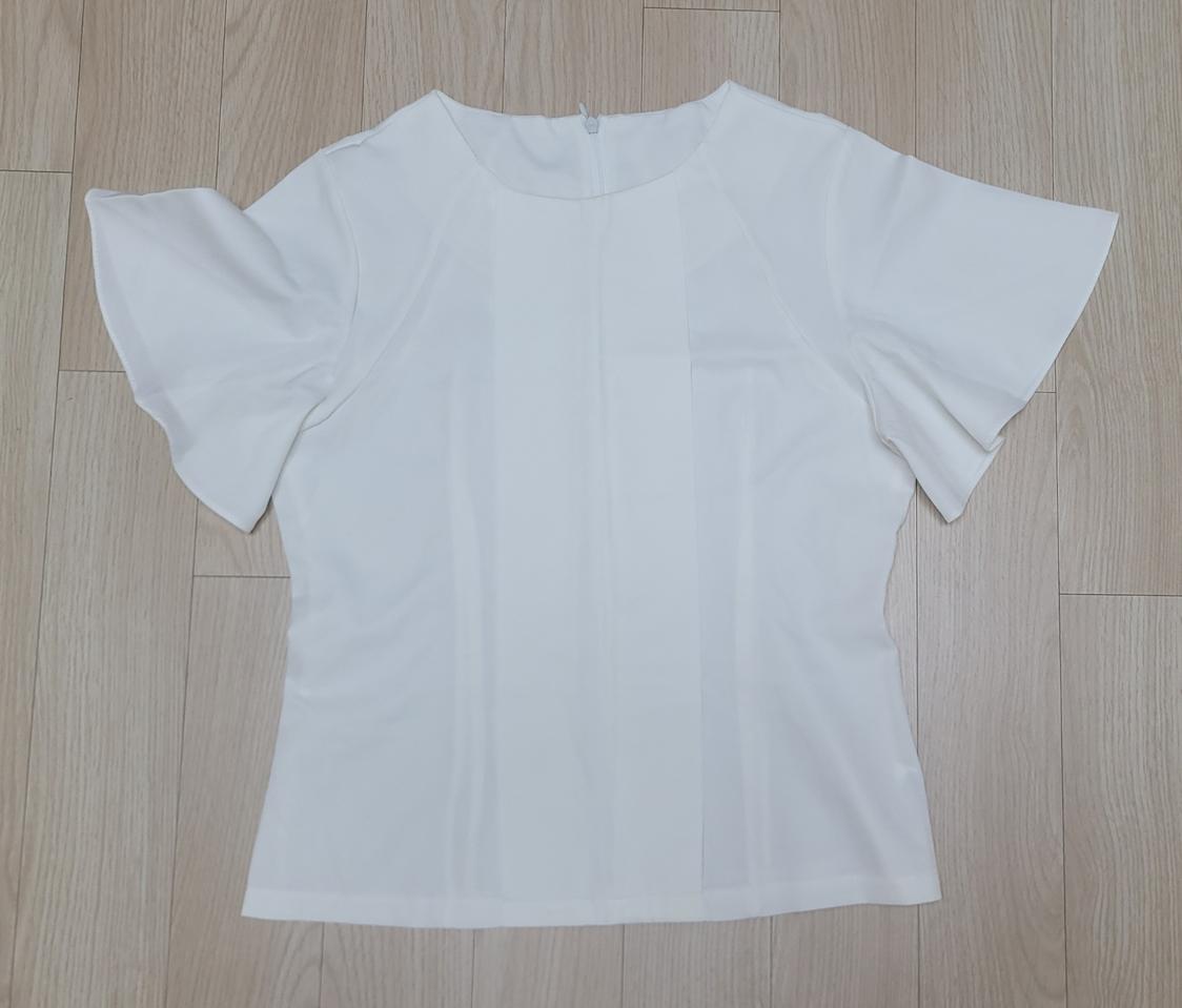 화이트블라우스(새상품)