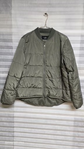 CARET 카렛 카키 패딩 점퍼