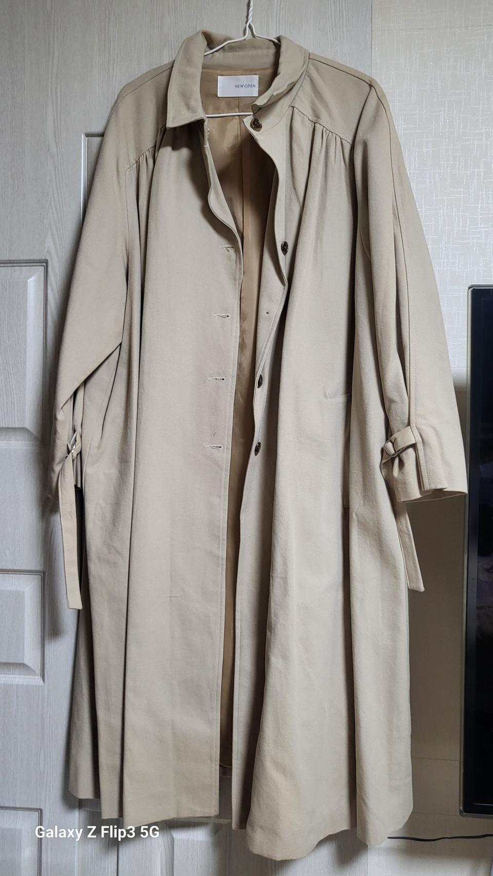 베이지프렌치코트~교신ㅇㅋ