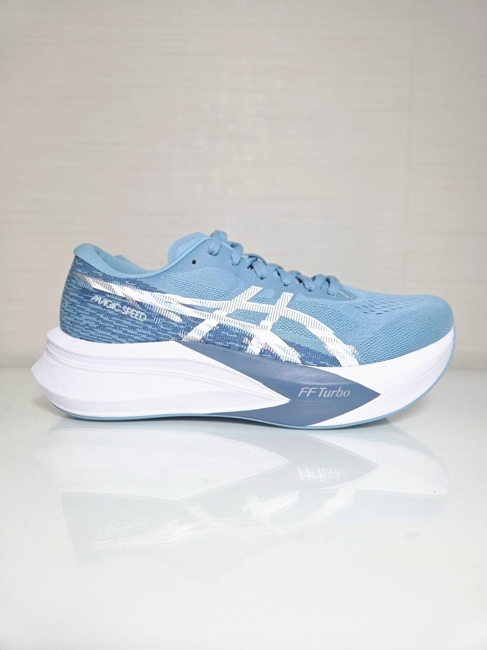 아식스 매직스피드 4 카본 러닝화 화이트블루