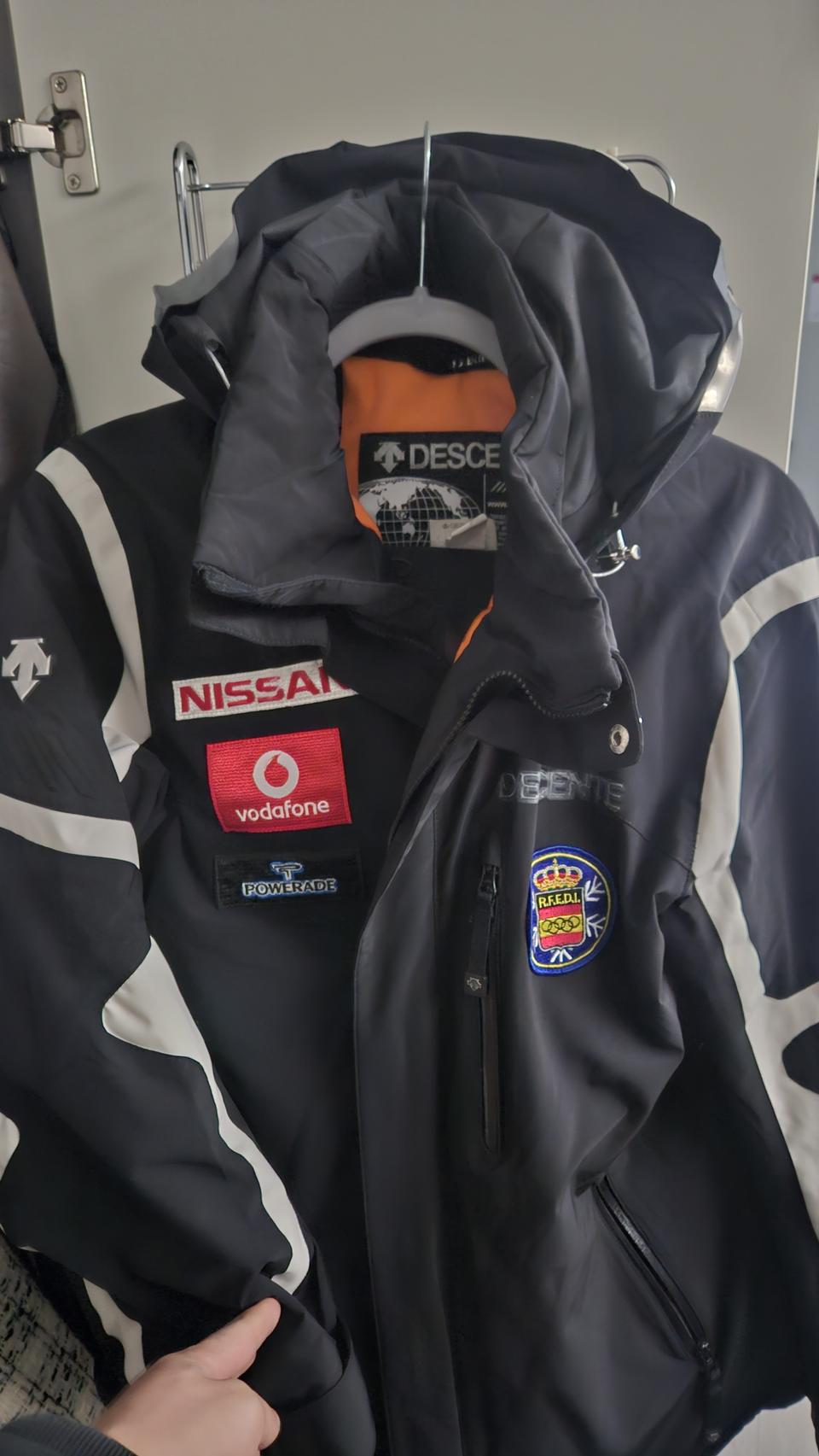 데상트 스키복 상하의 L