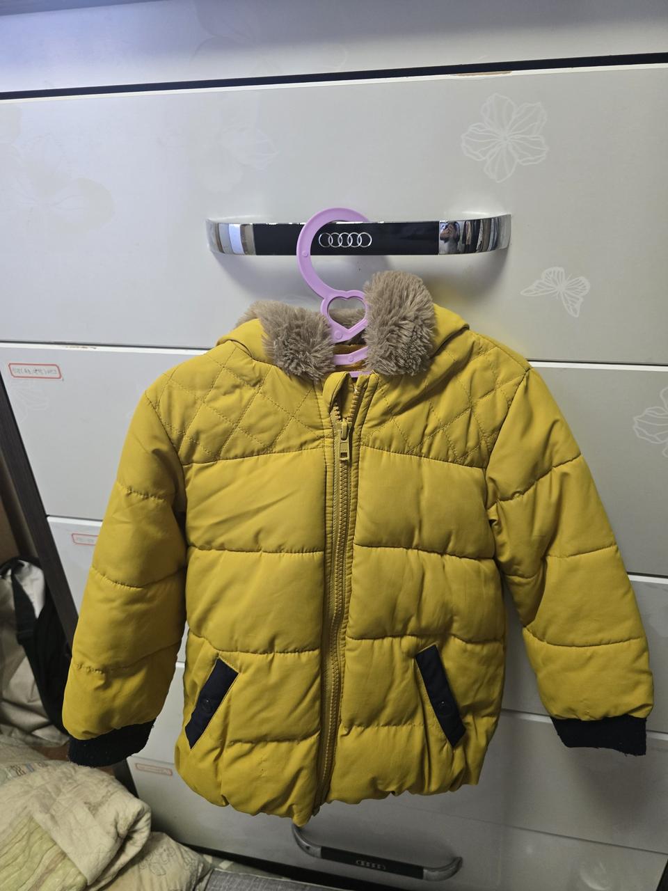 아동 후드패딩 옐로우점퍼