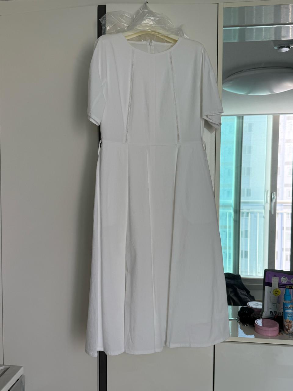 유메르 리넨 플레어 원피스