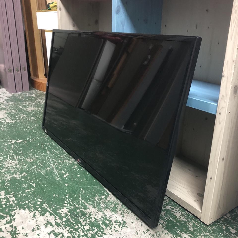 엘지 47인치 벽걸이 LED 티비