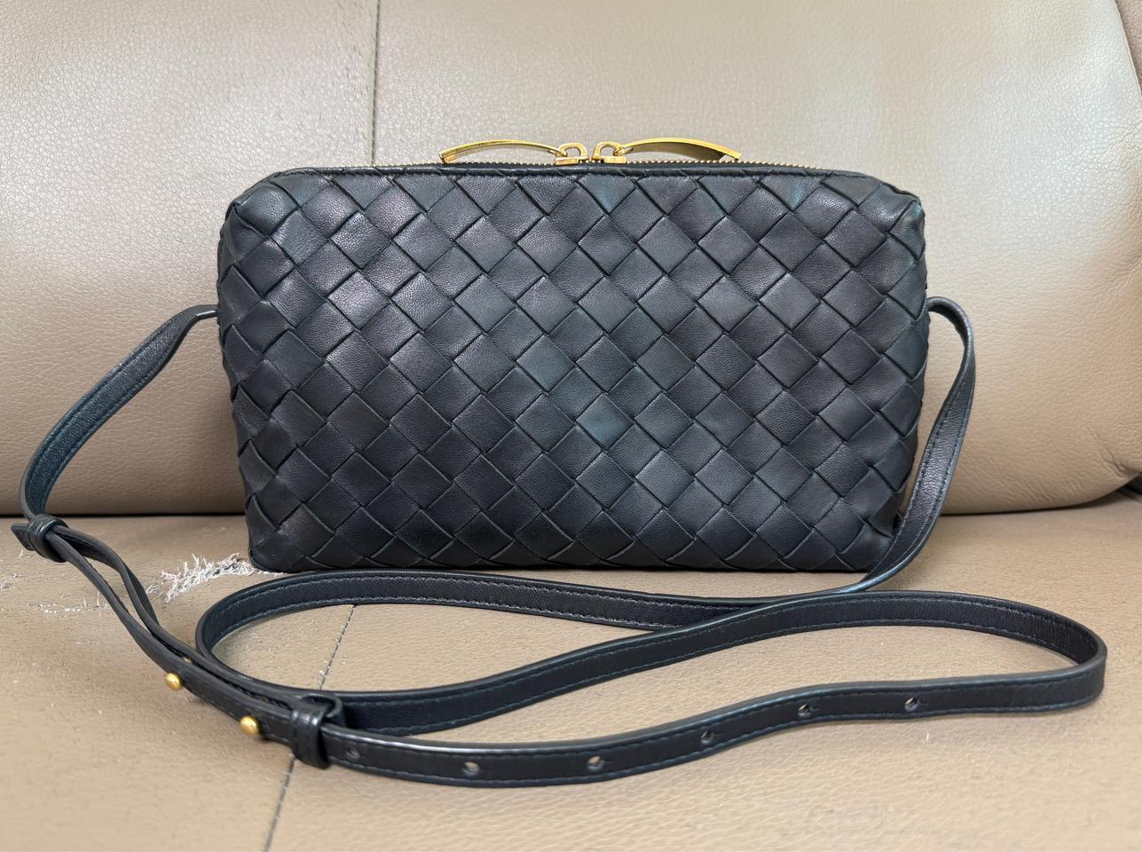 보테가베네타 인트레치아토 뉴 노디니 크로스백 블랙