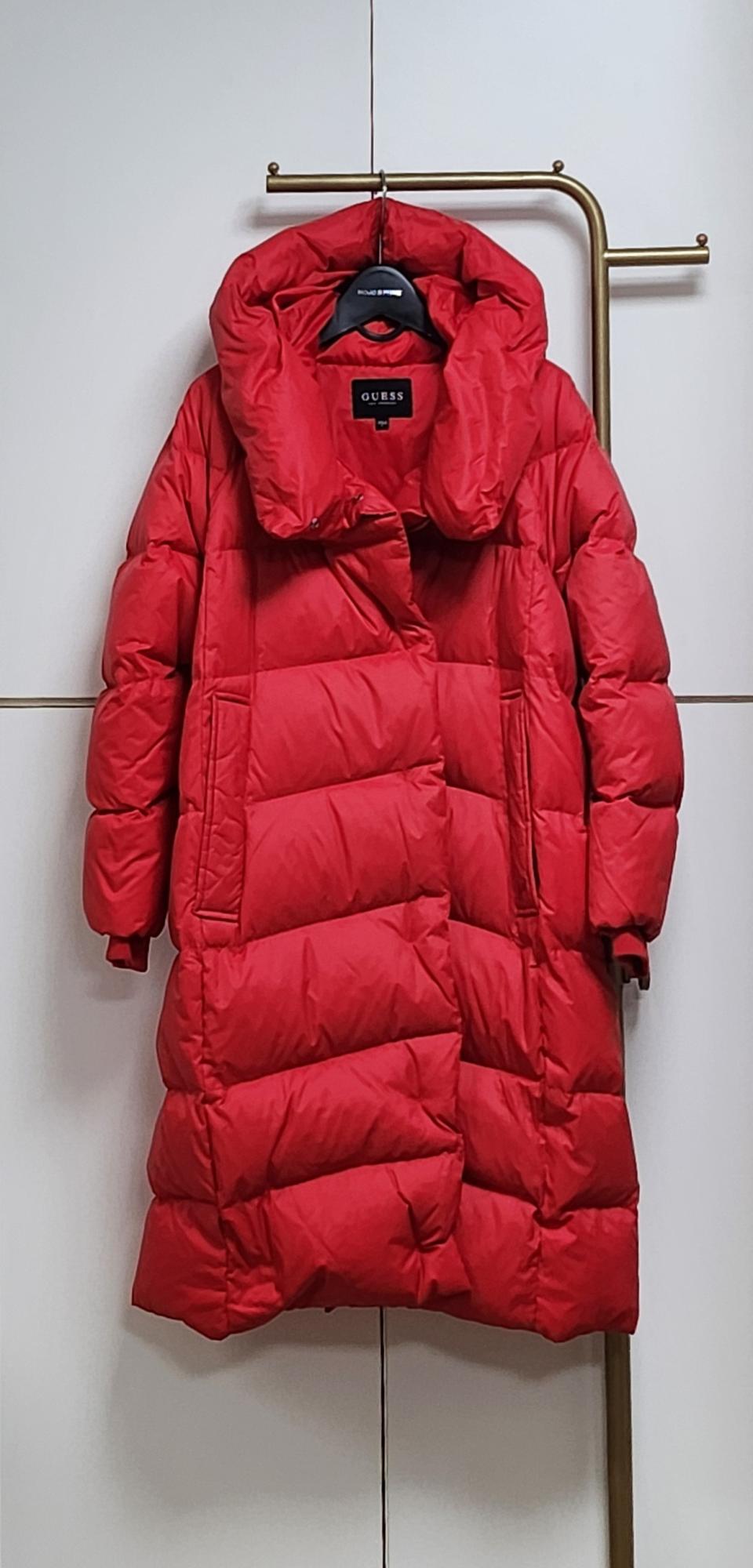 게스 구스다운 패딩F/레드