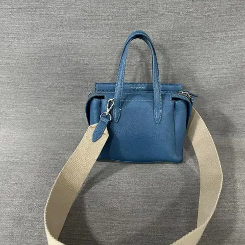 루이가또즈 미니 크로스백/새상품수준