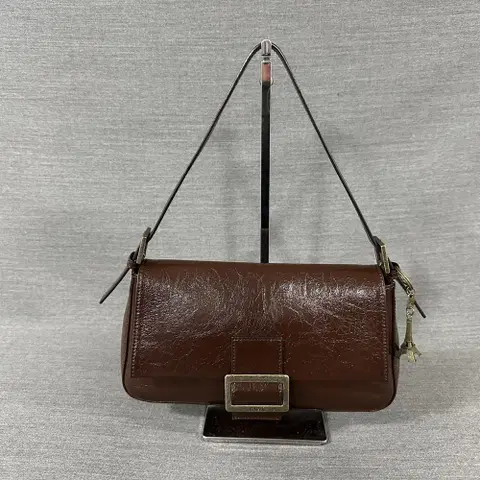 RAIVE 링클 레더 루크 백/새상품수준