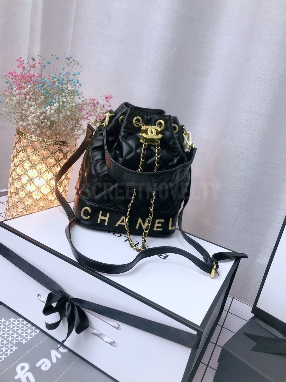 샤넬 CC로고 은장 스트랩 숄더 체인백