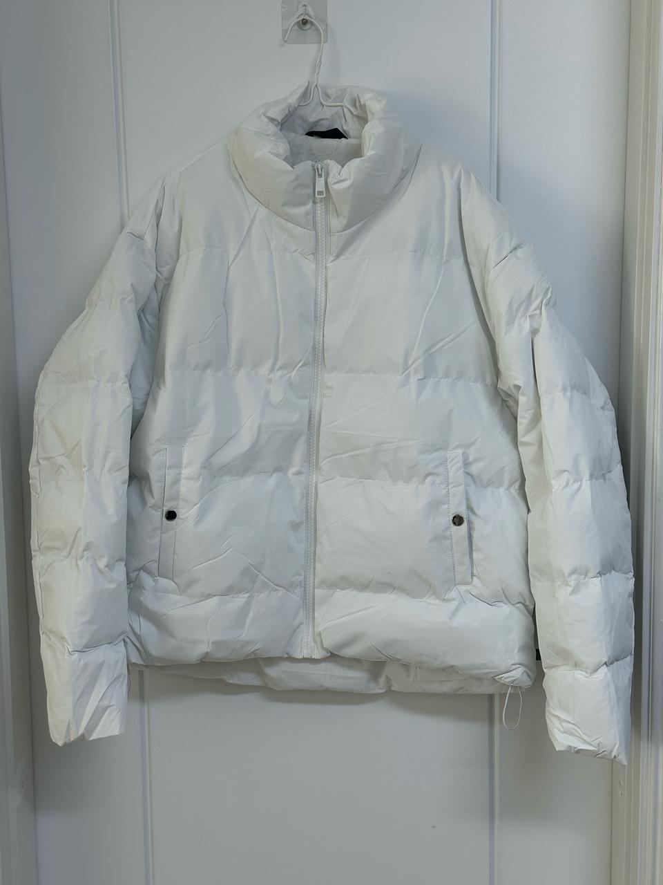 새상품 남녀공용 화이트 패딩