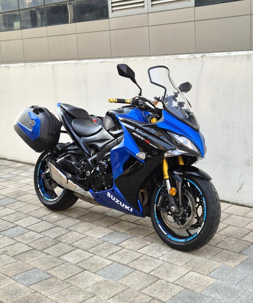 2018 스즈끼 GSX S1000F 판매합니다.