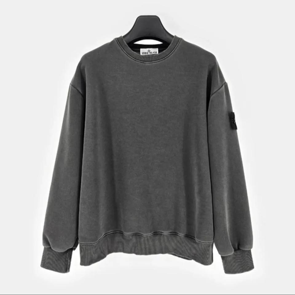 스톤아일랜드 맨투맨 피그먼트