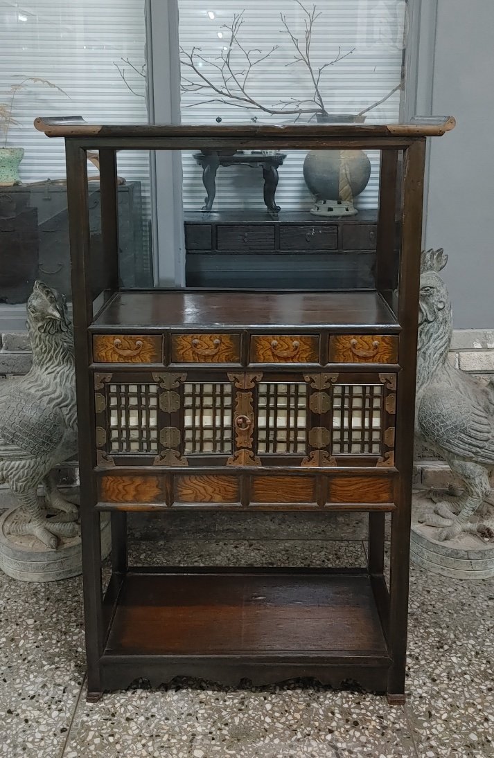 앤틱 3단 탁자진열장