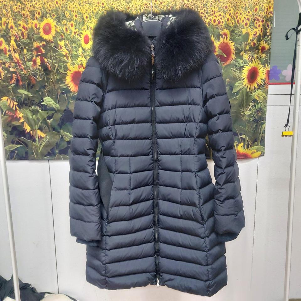 럭키슈에뜨 벨티드 다운코트 여성36 5k17