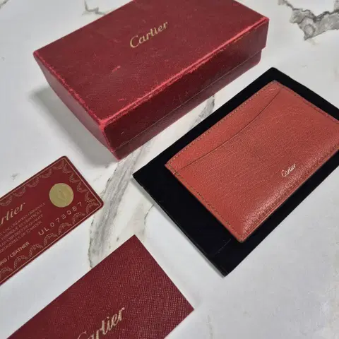 (정품) 까르띠에 가죽 카드지갑
