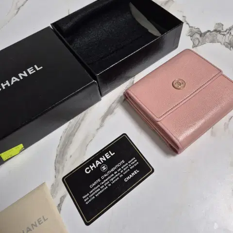 (정품) 샤넬 핑크 캐비어 CC 로고 반지갑