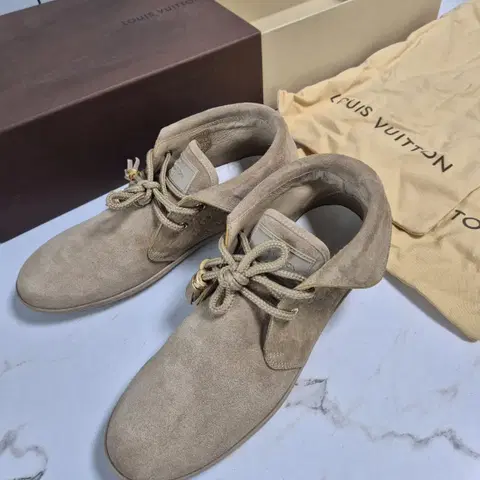 (정품) 루이비통 모노그램 스웨이드 부츠 34.5